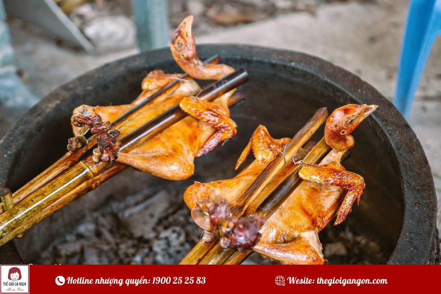 Cách làm gà nướng lu nguyên con đậm vị miền tây