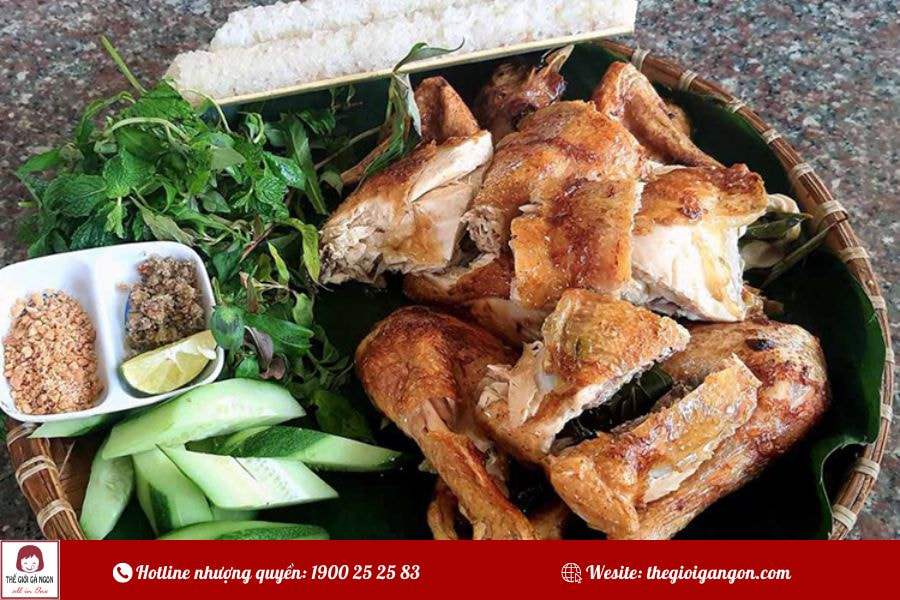 Trải nghiệm cơm lam gà nướng Đà Lạt đặc sản phố núi