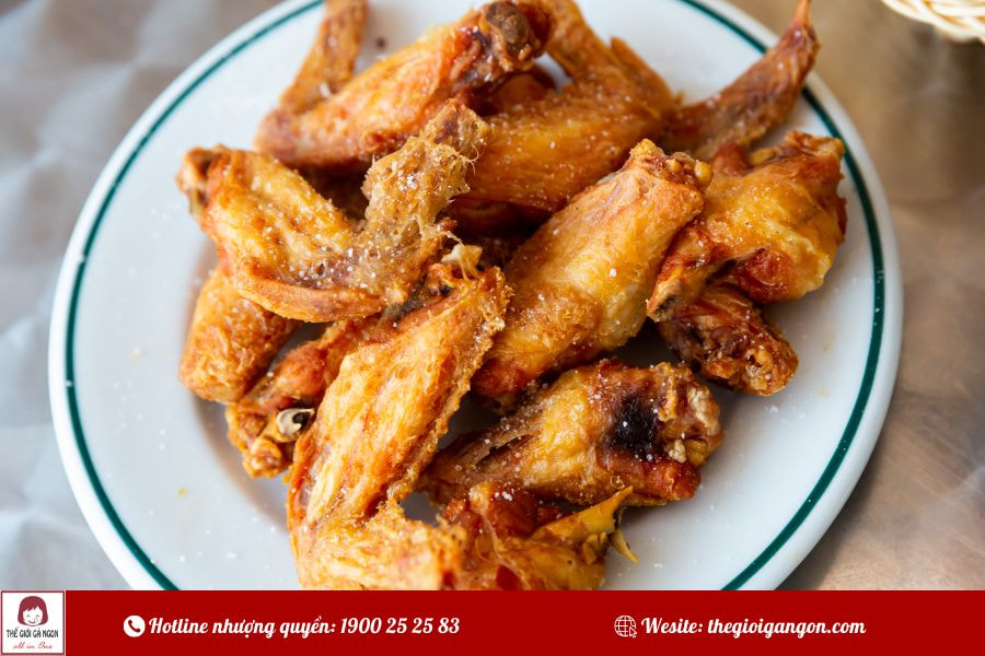 Tự làm cánh gà chiên đơn giản vàng giòn hấp dẫn ngay lần đầu