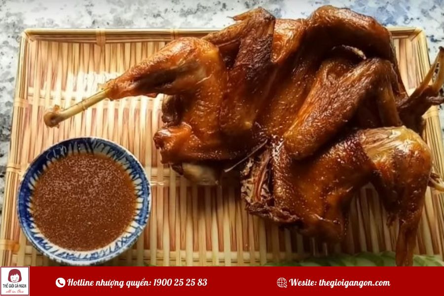 Cách làm gà quay chảo giòn da, đậm vị tại nhà