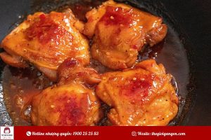 Cách làm thịt gà áp chảo siêu ngon cho bữa cơm hàng ngày
