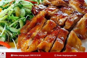 Gà áp chảo sốt – Biến tấu 2 vị ngon hấp dẫn khó cưỡng