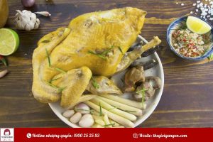 Gà luộc chấm muối ngon: 3 cách chấm khiến bạn ăn là mê