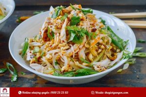 Gà luộc làm món gì ngon? Gợi ý 10 cách biến hóa món từ gà